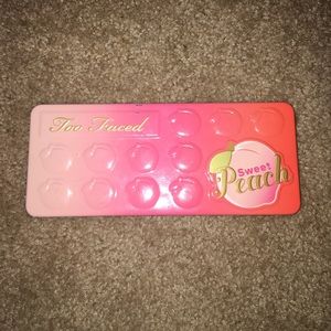 Too Faced Peach palette